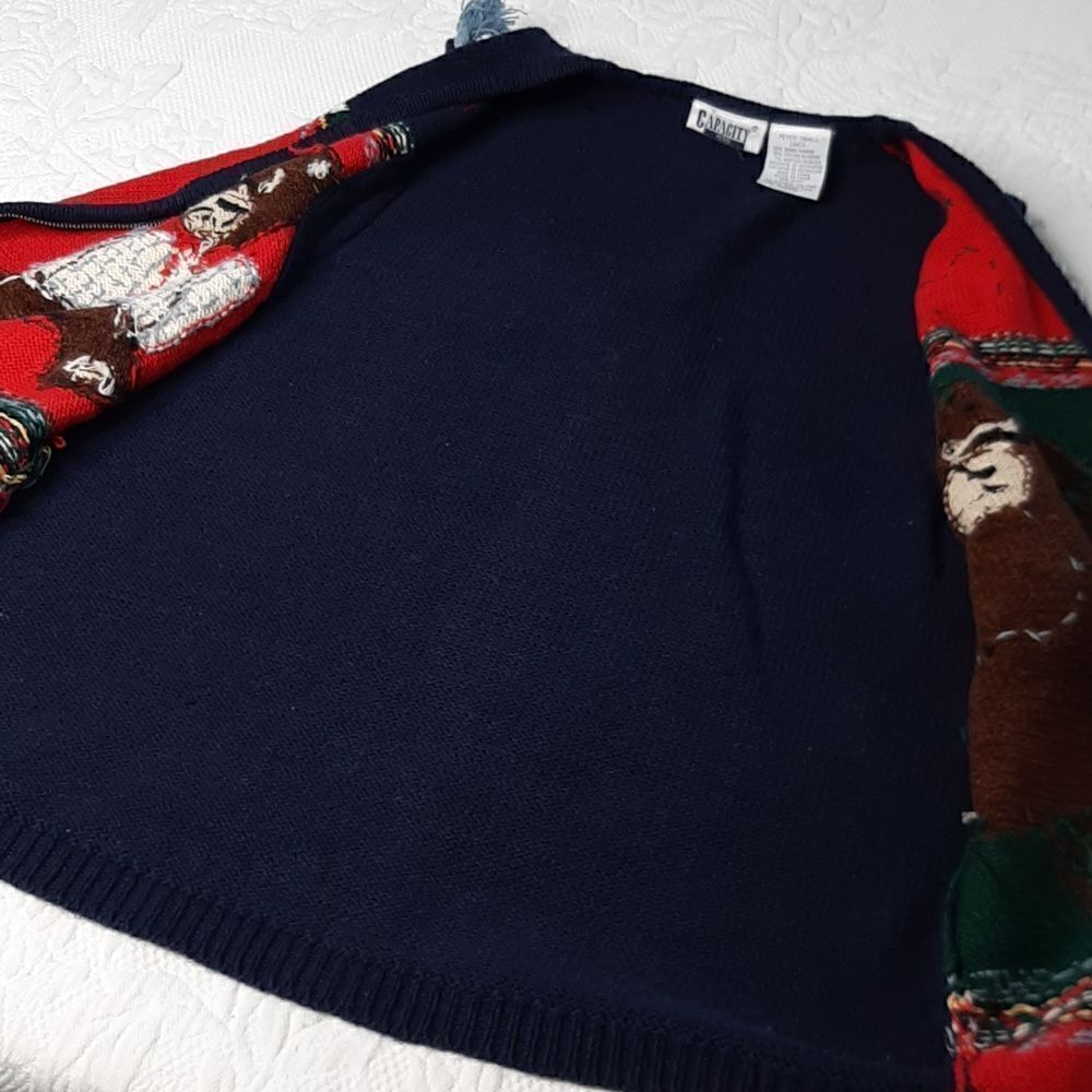 Capacity Vintage Bear Sweater Vest - Picture 9 of 13